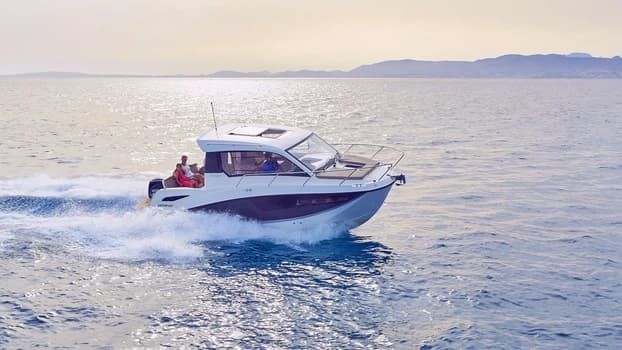 Quicksilver WEEKEND 755 — FUERTE