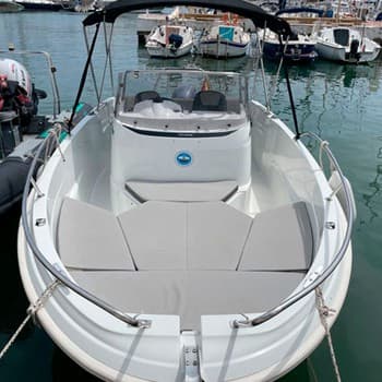Jeanneau Cap Camarat 7.5 — Cap Camarat